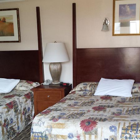 Executive Inn & Suites เลควิว ห้อง รูปภาพ